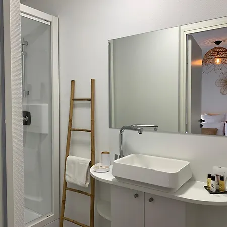 Logis St Joseph Alojamento de Acomodação e Pequeno-almoço Angers